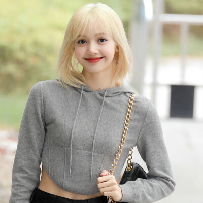 Lisa头像