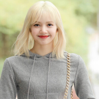 Lisa头像