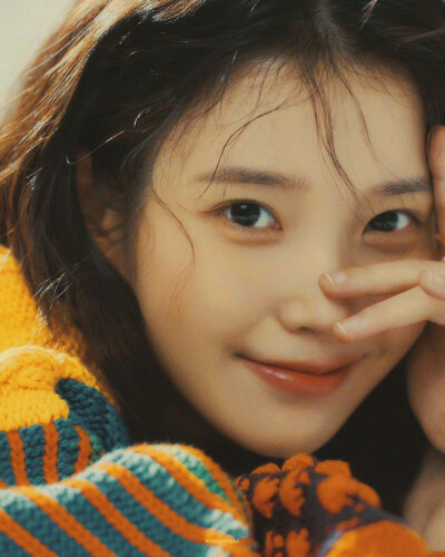 IU | THE BIG ISSUE
cr:黑糖炖鲜奶