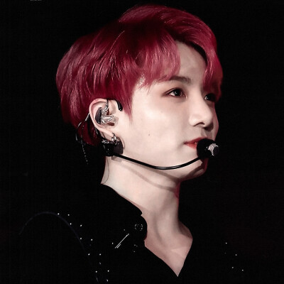 
“我的枪，送你了，好好藏着，它在我心里的位置仅次于你”