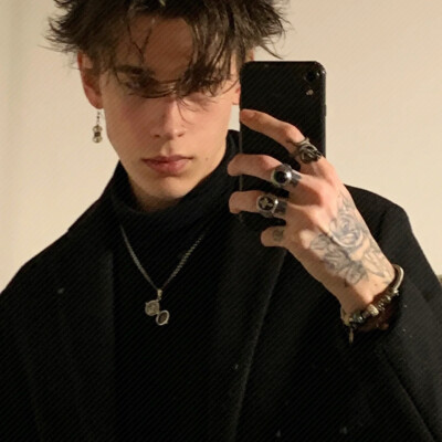 二传注明摇滚羊