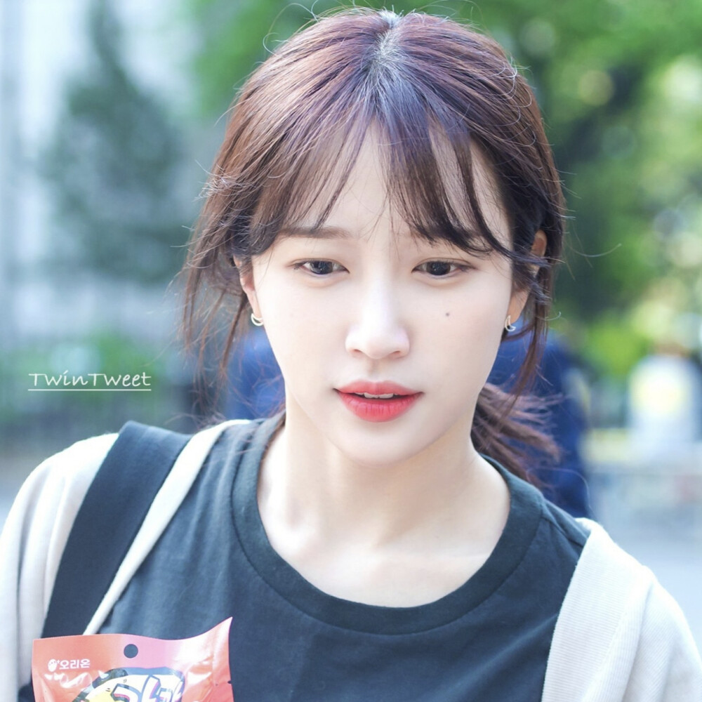 前三张TwinTweet
其余flw_jeongheart