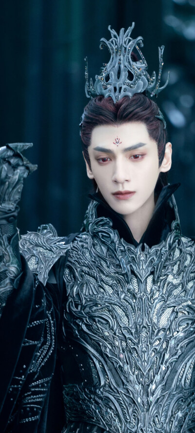 长夜烬明～罗云熙