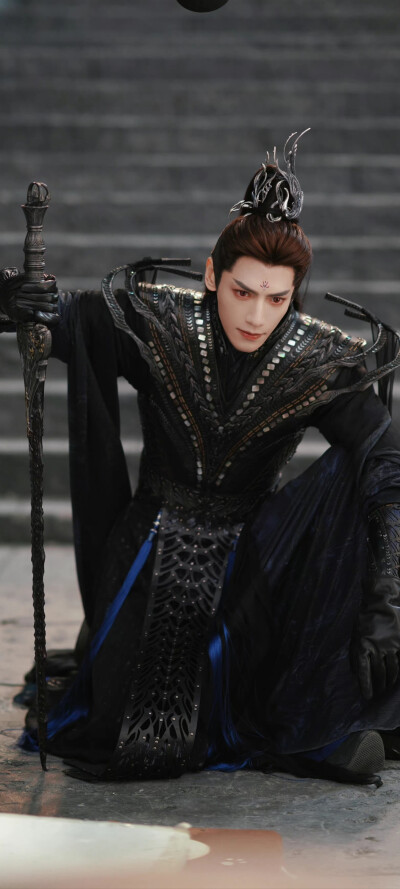 长夜烬明～罗云熙