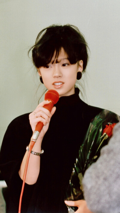 中森明菜