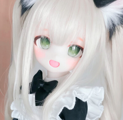 我们本是平行线 我用尽全力才得以见面