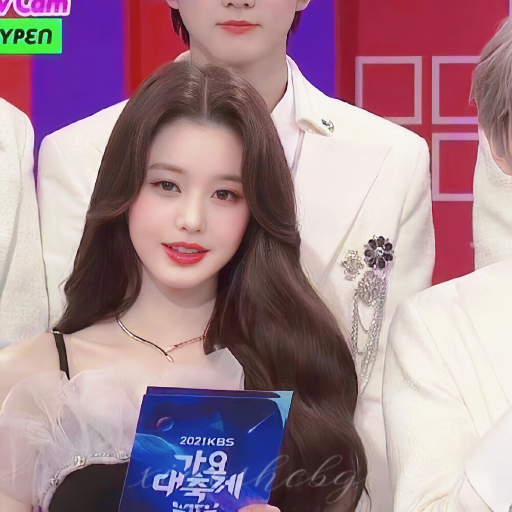 爱玛滑元 朴成训×张元英
晚安噜哟罗本
禁二改 转载标明出处dt.小蛇饼干