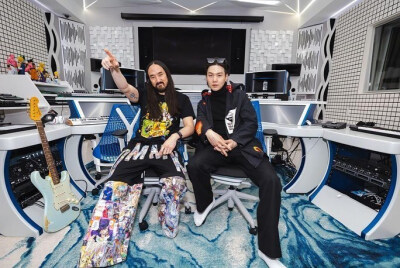 闵玧其
230507 steveaoki