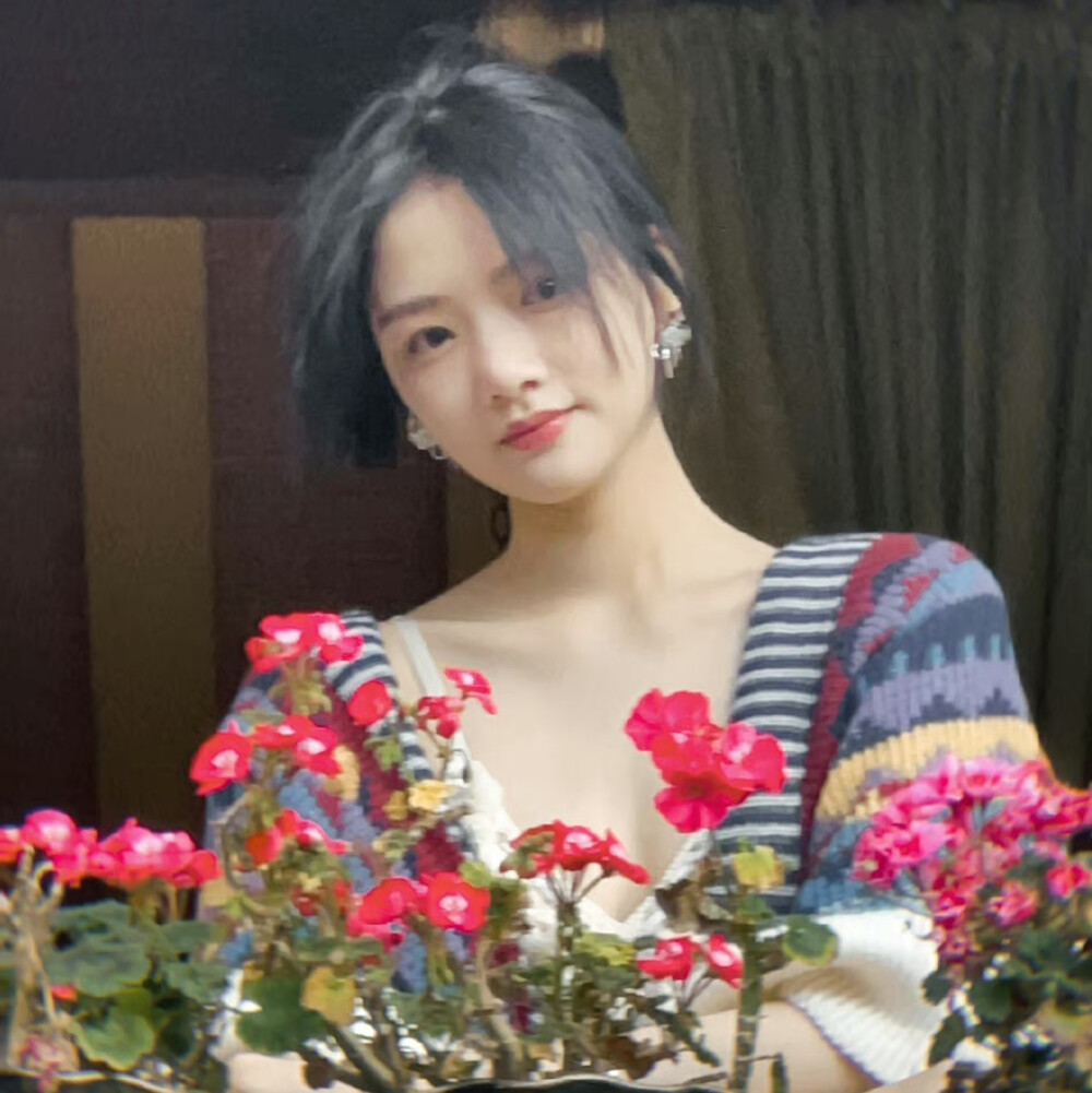 这个风格的任敏太好看啦