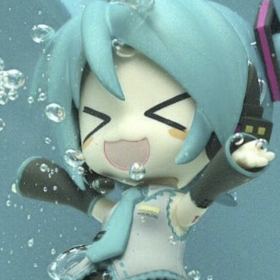 ★初音未来★
二次元头像
