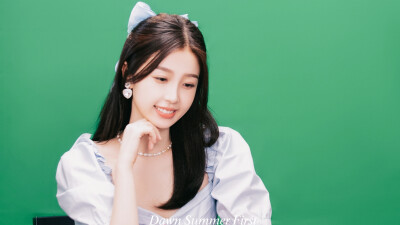 虞书欣素材｜谁说公主和王子是绝配
使用注明Dawn顾奶芙
二转二改注明Dawn顾奶芙