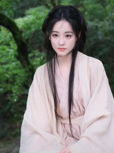 时氿桃
