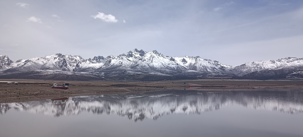 雪山美景