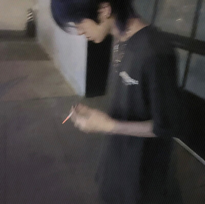 帅气男孩