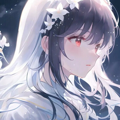 “花盛开就是一句，夜漫过就是一篇。黄昏开始书写，黎明是无数的扉页。全世界拼成首诗。我爱你当作最后一行。