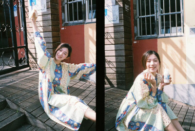 老社区生活感胶片
出镜：@一碗杜珺
摄影: @晓飞锅锅_
#杭州约拍##宁波约拍##上海约拍# ​​​