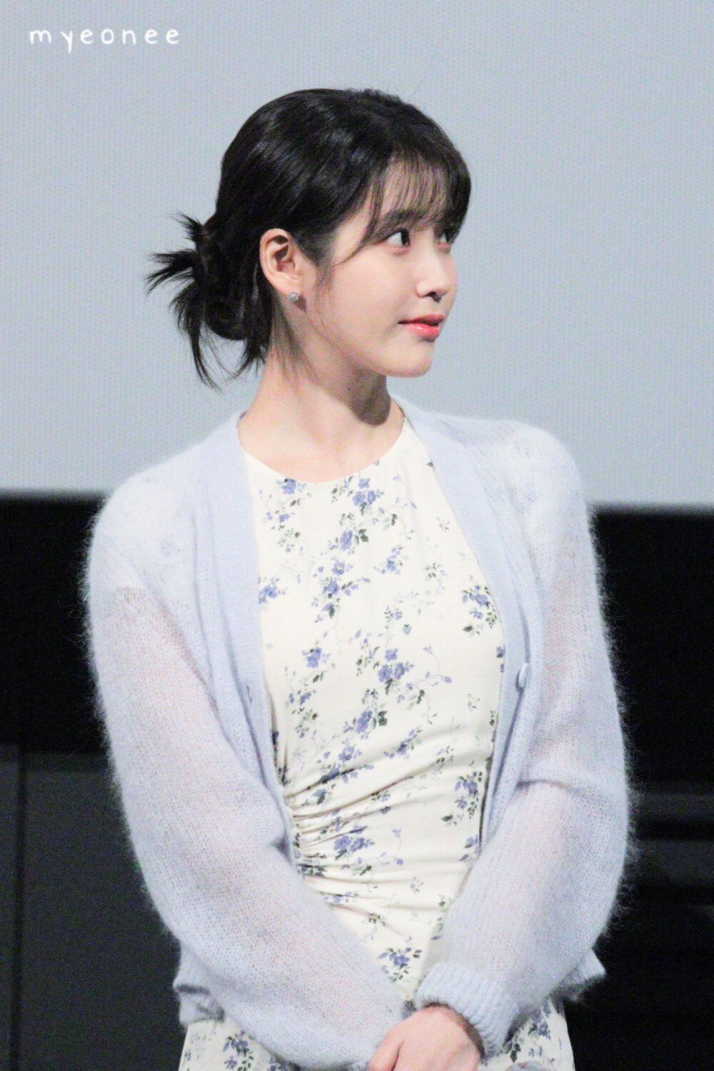 李知恩 IU
cr._myeonee dlxlexd ​​​