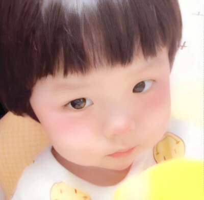 ꒰ঌ( ˶'-'˶) ໒꒱呆呆k