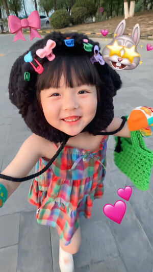 自截自修丸子妹壁纸