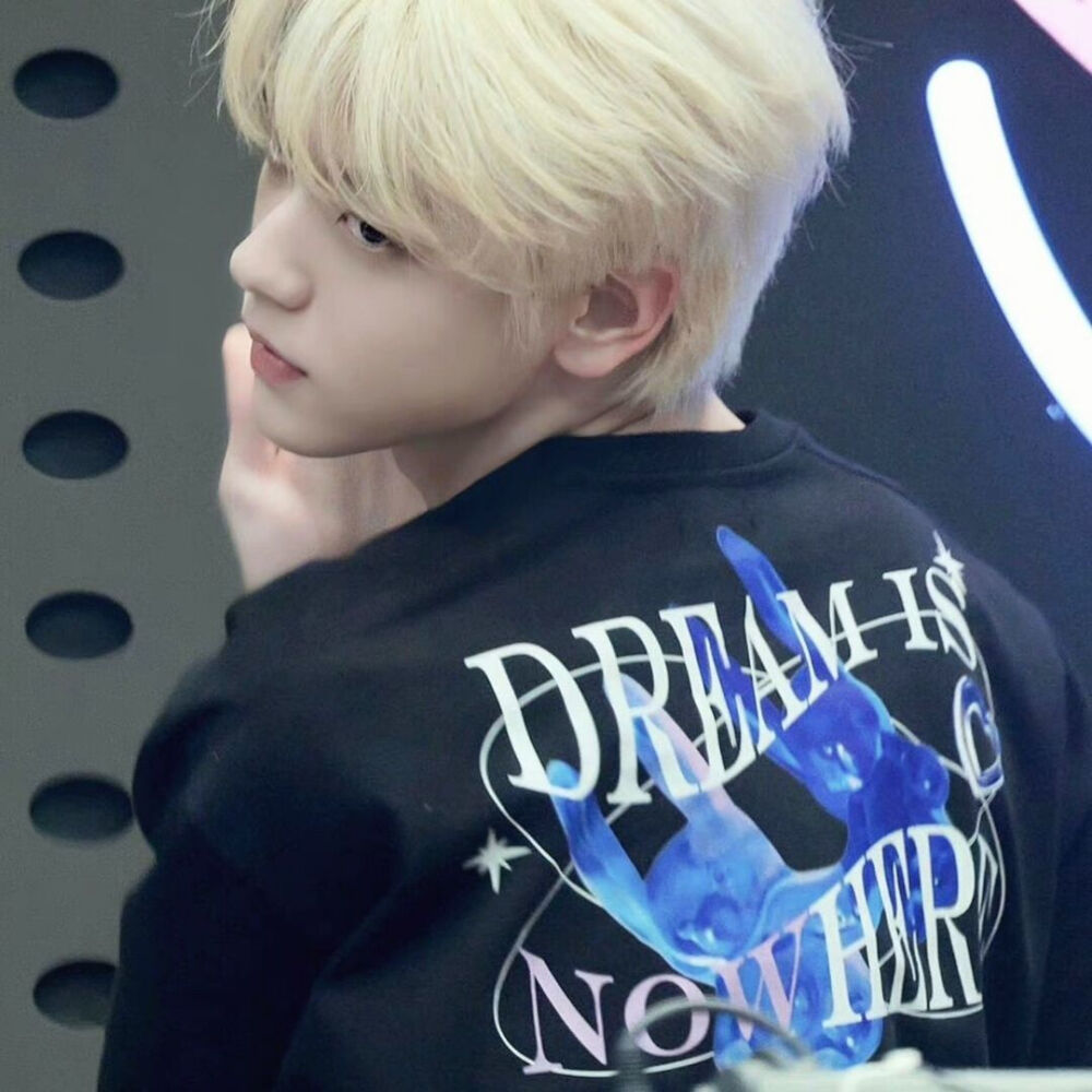 模糊的梦指引我见你一面