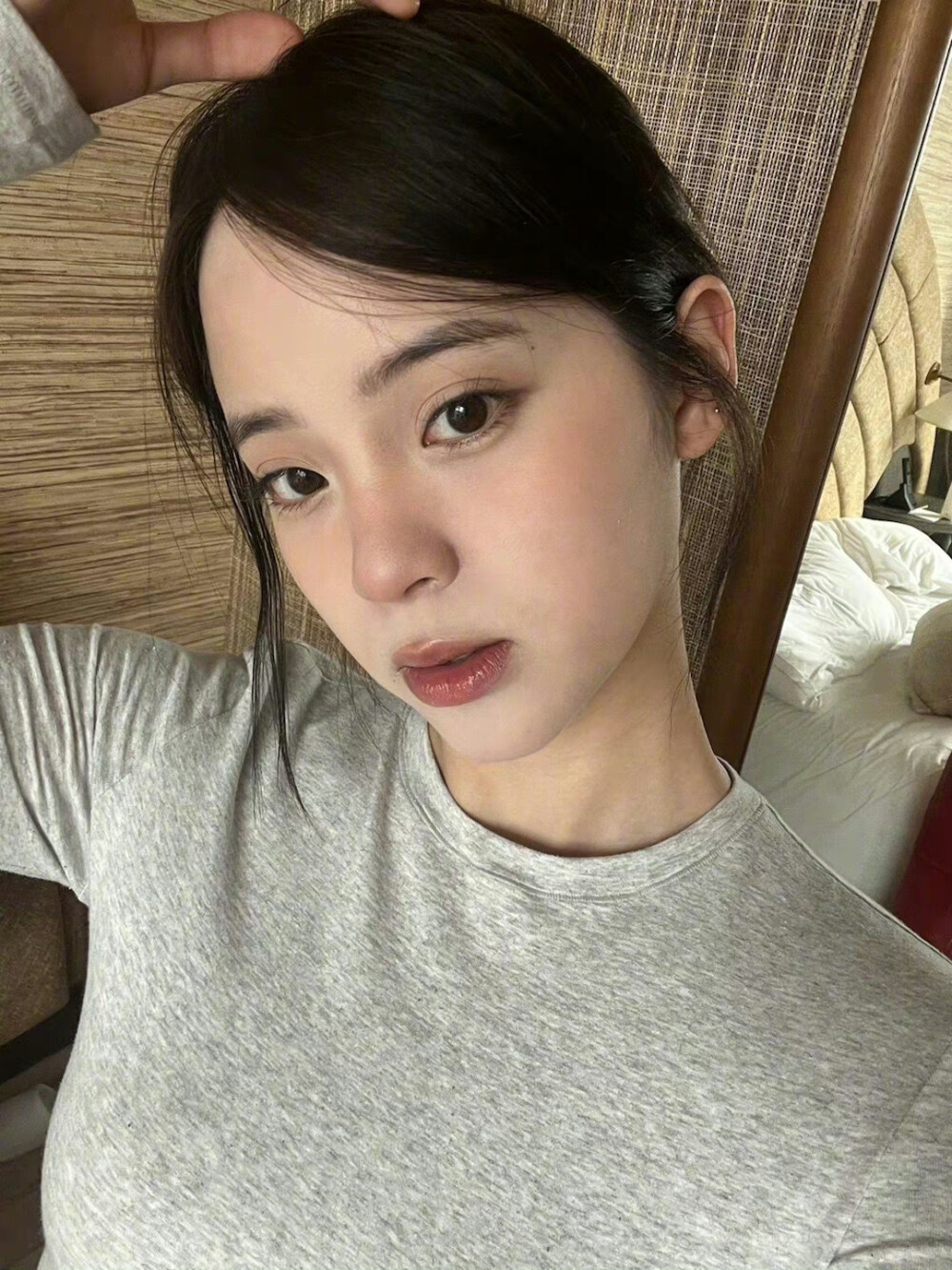 欧阳娜娜 ©Logo侵删.