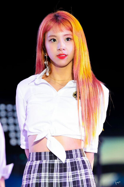 孙彩瑛 chaeyoung
©Logo侵删.