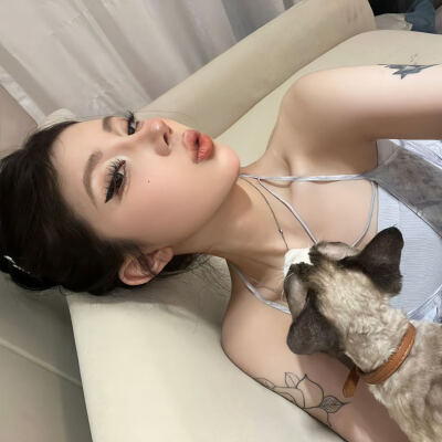 御姐女头