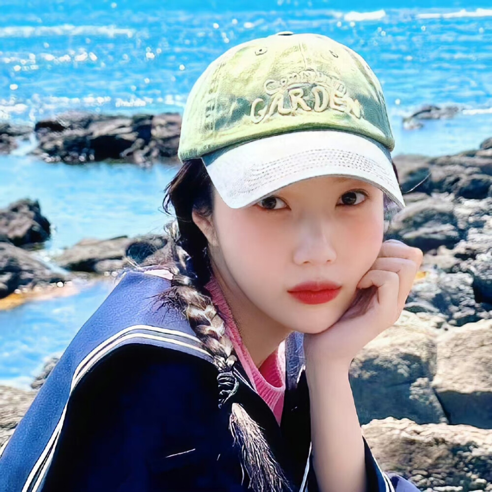 joy の 头像 08俩九_ 侵删.