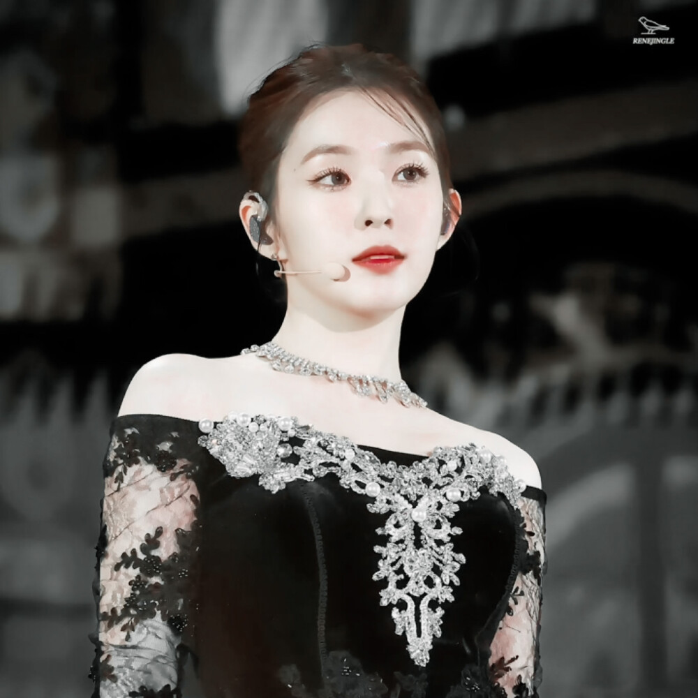 黑天鹅 裴珠泫 ©️ renejingle
