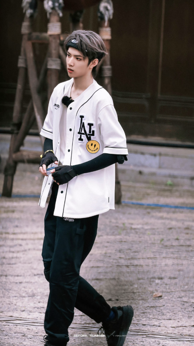 ©黎明破晓·刘耀文