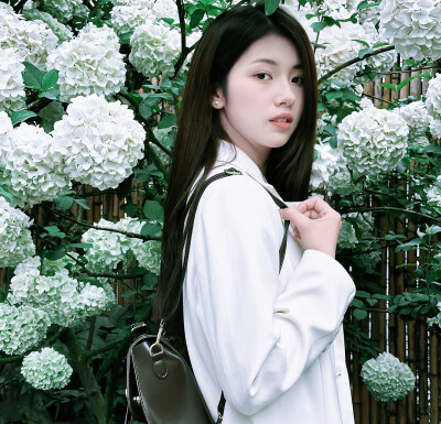 努力成为更好的自己，让我们在顶峰相见.