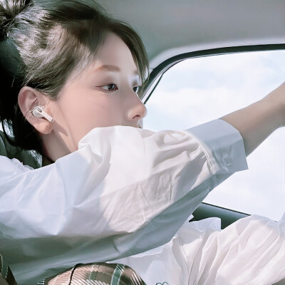 七年前那场雨我真的想为你撑把伞.