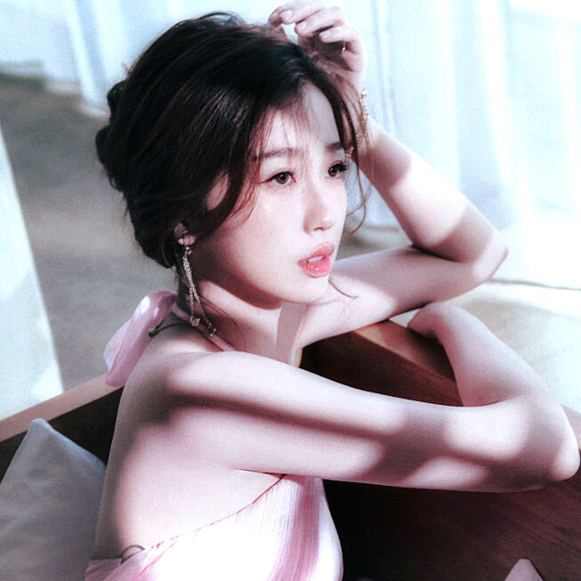 爱是突然降临的