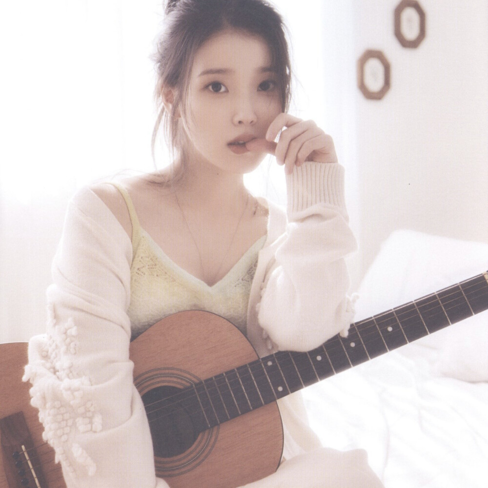 IU