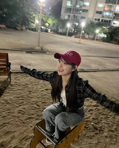 李宥姃
©Logo侵删.