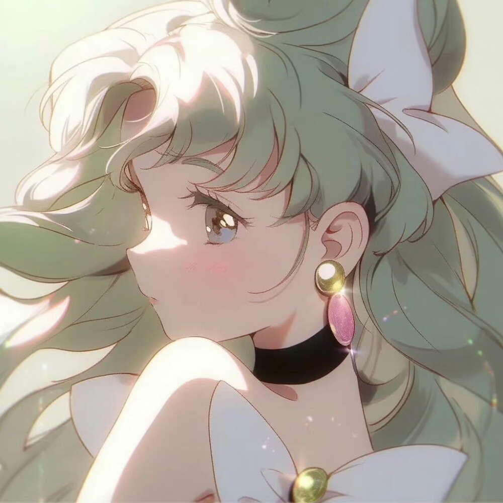 发光女孩旧漫女头
图源:汐颜.