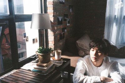 闵玧其
230611 Weverse
[2023BTSFESTA]
BTS EXHIBITION '今, 日' FILM CAMERA Photo (B side ver.)