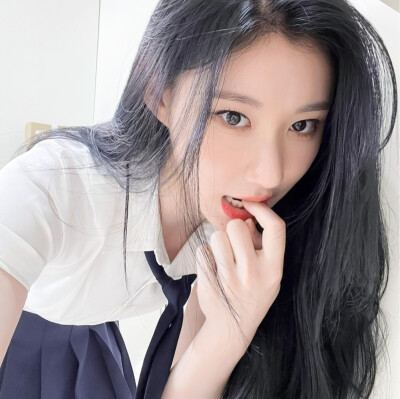 李彩领