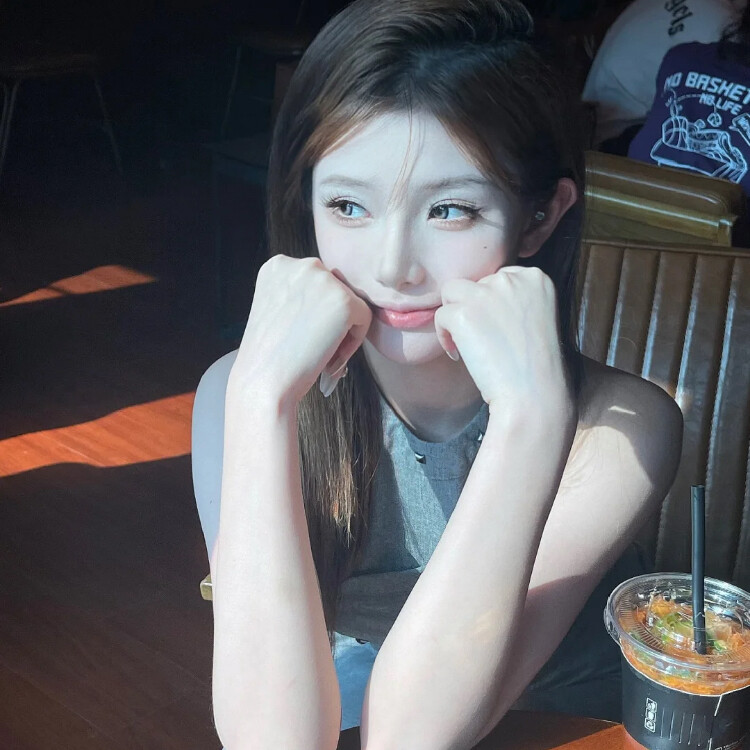 女头