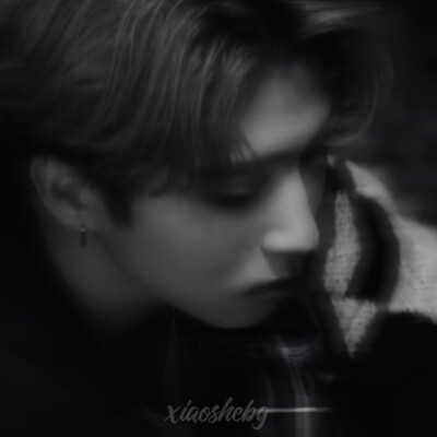 韩知城 HAN
-じゃ、私の頭を切ってみましょう。-
禁二改 转载标明出处dt.小蛇饼干