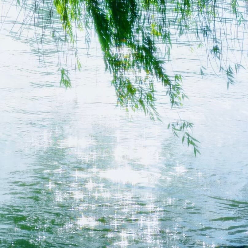 背景｜文案
这个世界上有六十几亿人，但在某个瞬间，只有这一个人，就能敌得过千军万马，四海潮生。