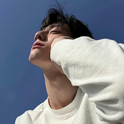 真人男生头像 ｜ 高清男头 ｜ 素质拿图