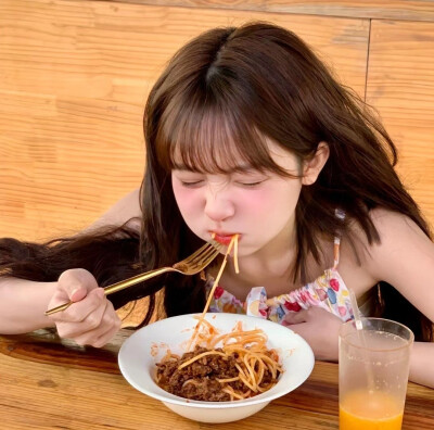 女生头像 干饭头像 食物 吃东西 元气 甜系 甜美 头像 女头