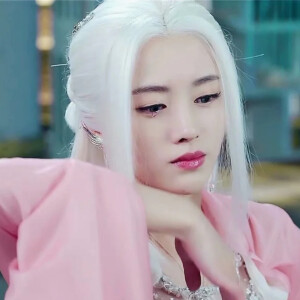 九州天空城 雪飞霜