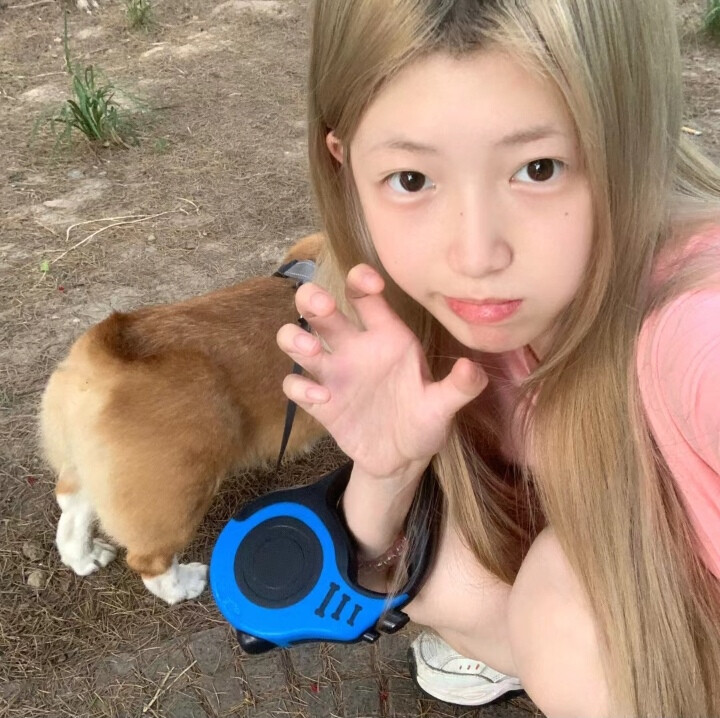 ᜊ(꒪ˊ꒳ˋ꒪)ᜊ 呆呆k