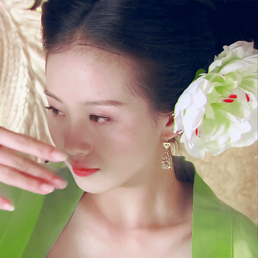 刘诗诗 | 赵嘉仪
cr:千椿渡