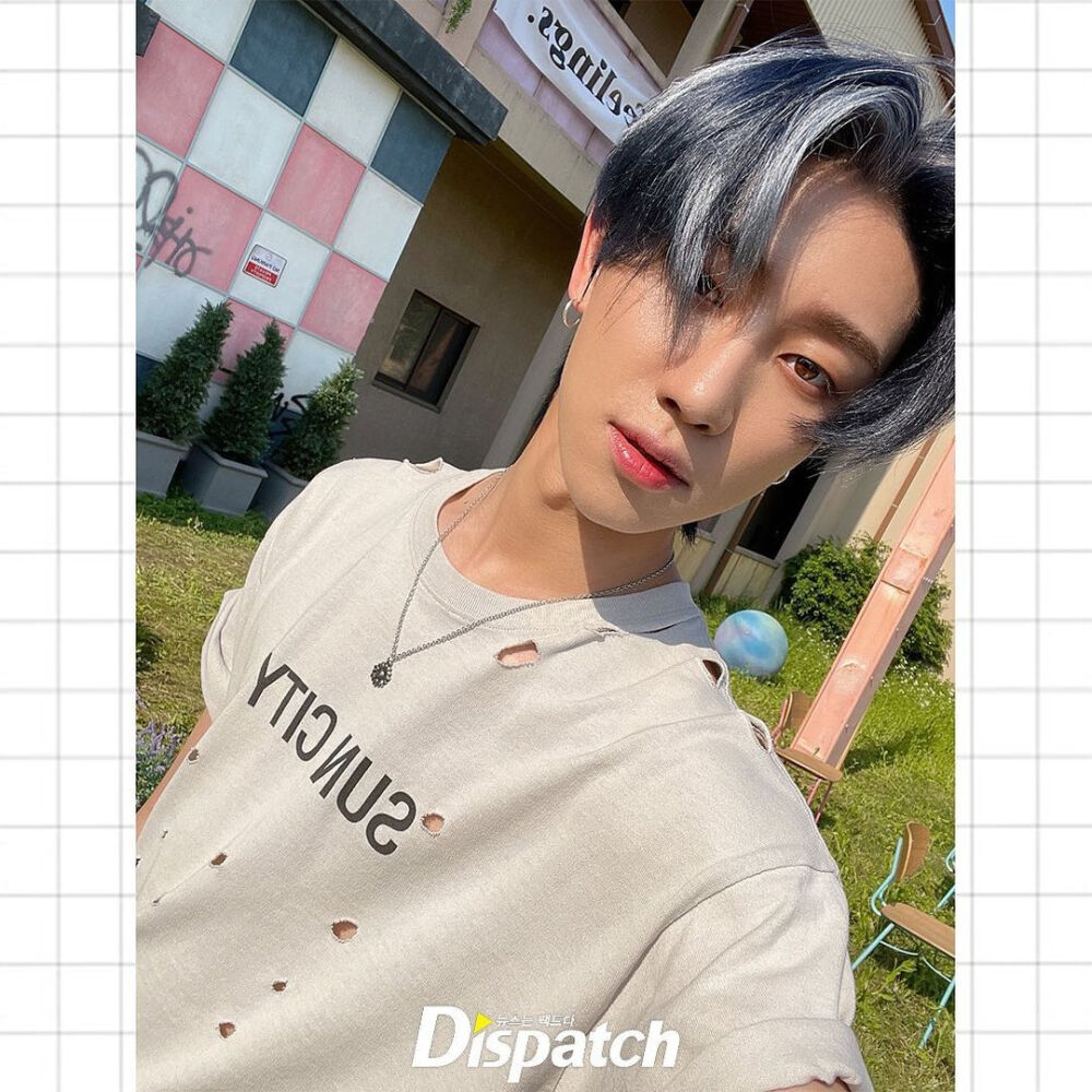 徐明浩（THE8）
♪ SEVENTEEN 8th Mini Album 'Your Choice' ♪
☕︎ CR. Dispatch ☕︎
❣️ⓈⒺⓋⒺⓃⓉⒺⒺⓃ❣️