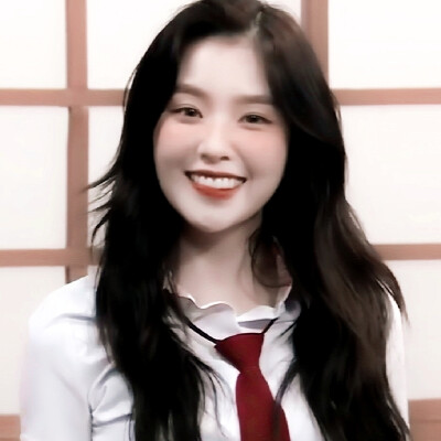 smile
裴珠泫
原江时树