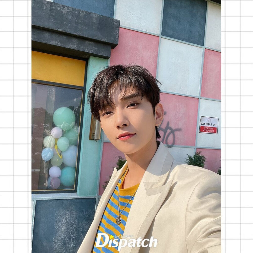 洪知秀（JOSHUA）
♪ SEVENTEEN 8th Mini Album 'Your Choice' ♪
☕︎ CR. Dispatch ☕︎
❣️ⓈⒺⓋⒺⓃⓉⒺⒺⓃ❣️