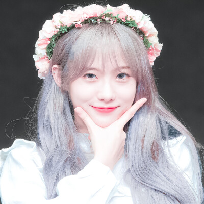 李LUDA
babyface